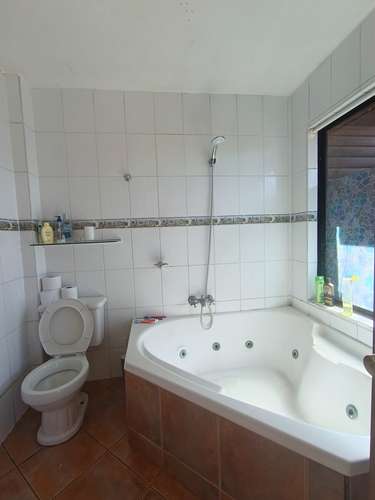 Conjunto turístico cabañas y casa lujosa de veraneo en El Quisco. Alta rentabilidad.