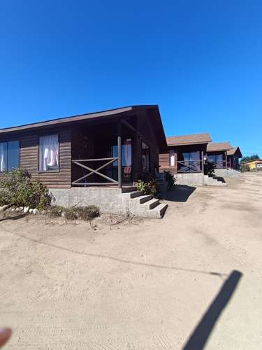 Conjunto turístico cabañas y casa lujosa de veraneo en El Quisco. Alta rentabilidad.