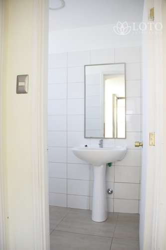 Exclusivas oficinas habilitadas. Sector Oriente.  Viña del Mar.