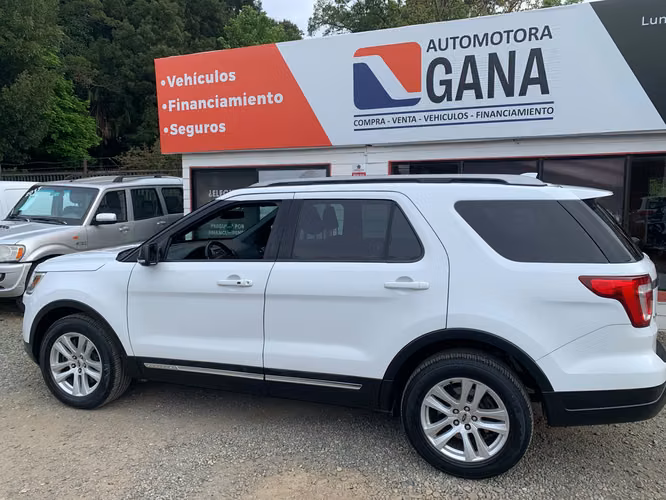FORD NEW EXPLORER XLT 4X4 3.5 AUT 2020 - Imagen 4