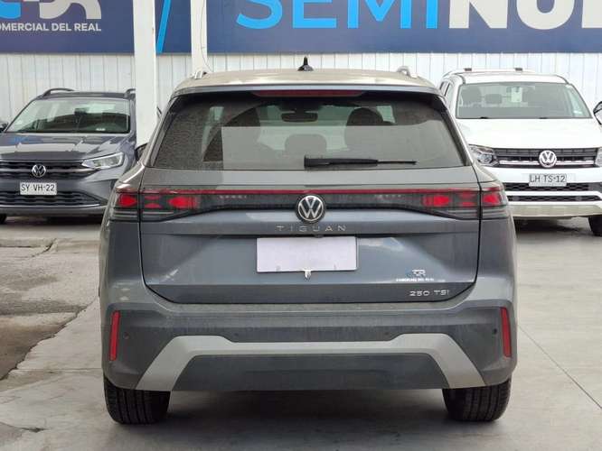 VOLKSWAGEN TIGUAN 2026 - Imagen 8
