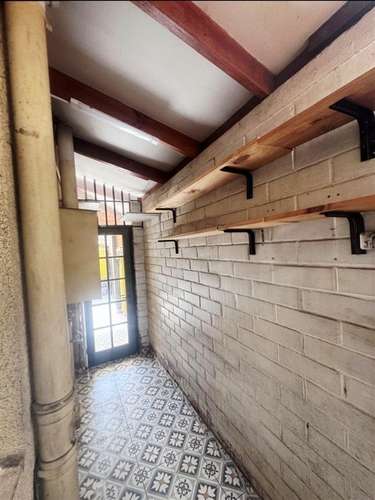 Casa en arriendo de 3 dorm. 2 baños en Cerrillos
