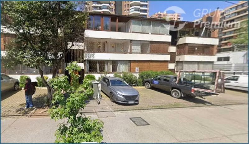 Departamento en venta. 2d, 1b, 1e. Las Condes