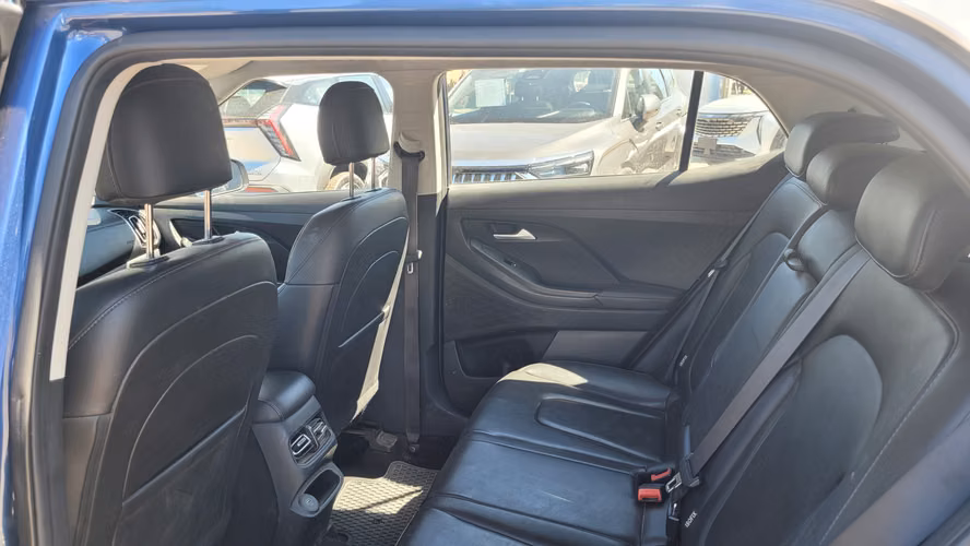 Hyundai CRETA SU2ID MPI FULL AUT. 1.5 1.5 • 4x2 • Automática • 2024  Precio Financiamiento  $14.490.000