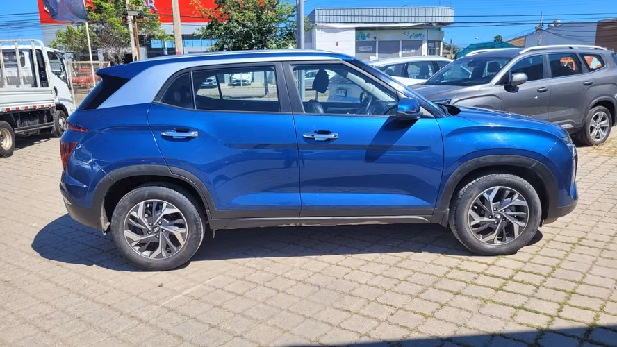 Hyundai CRETA SU2ID MPI FULL AUT. 1.5 1.5 • 4x2 • Automática • 2024  Precio Financiamiento  $14.490.000