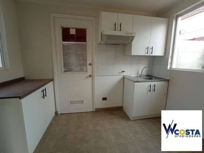 CASA INDEPENDIENTE EN ARRIENDO - Imagen 7