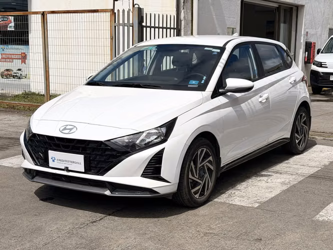 HYUNDAI I20 2025