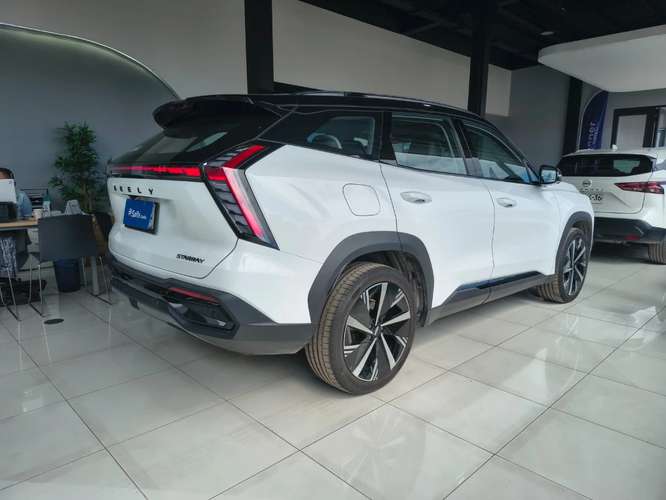 Geely Starray 2.0 SIGNATURE AT 2025 - Imagen 4