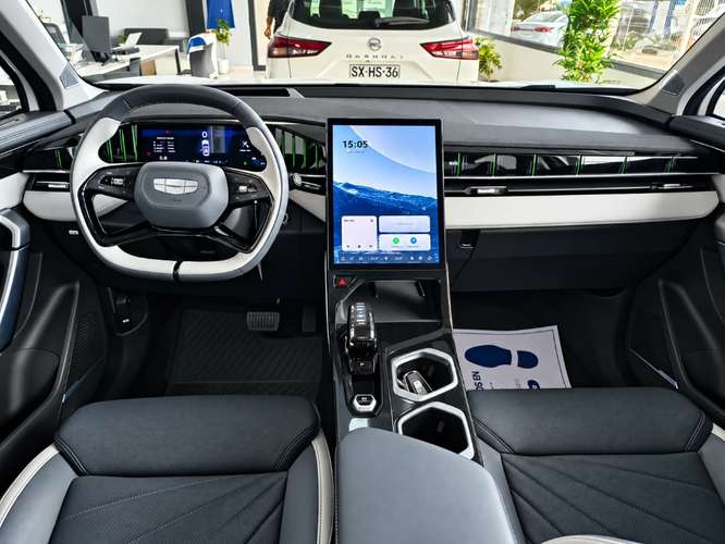 Geely Starray 2.0 SIGNATURE AT 2025 - Imagen 12