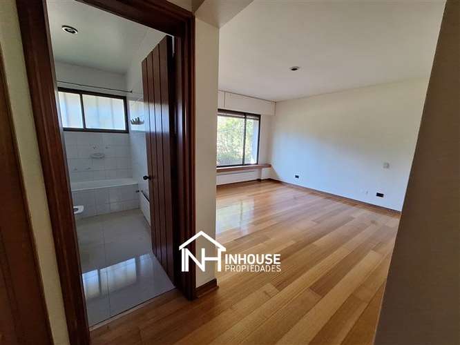 Casa en venta de 5 dorm. en Las Condes - Imagen 13