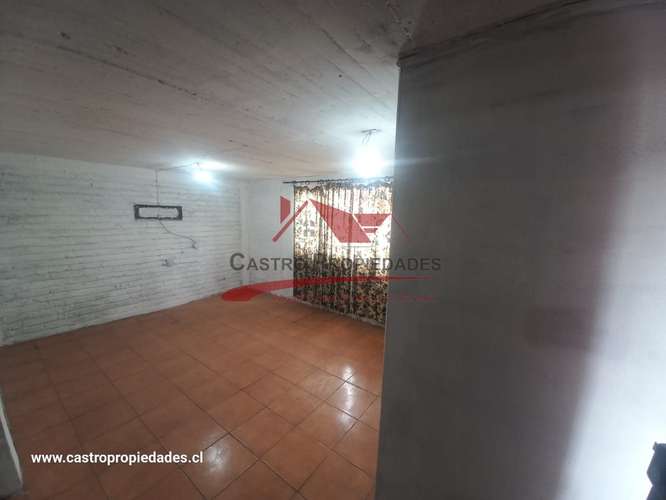 DEPARTAMENTO EN SEGUNDO PISO CON 2 DORMITORIOS, 1 BAÑO - Imagen 10
