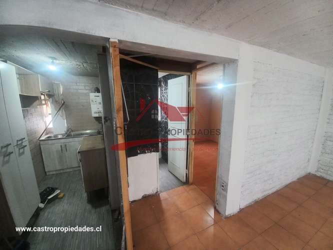 DEPARTAMENTO EN SEGUNDO PISO CON 2 DORMITORIOS, 1 BAÑO - Imagen 12