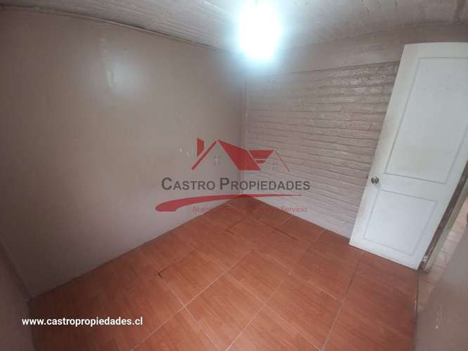 DEPARTAMENTO EN SEGUNDO PISO CON 2 DORMITORIOS, 1 BAÑO - Imagen 19