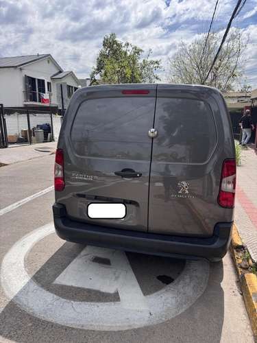 Furgón Peugeot Partner L2 1.6 2022 - Imagen 2
