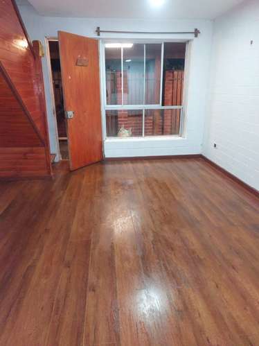 Casa en venta 3 dormitorios 1 baño El Monte - Imagen 4