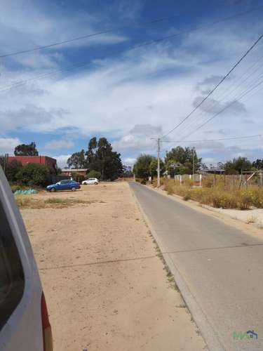 Parcela de 1 Hectárea en El Recurso, Buin | Piscina, Pozo y Paneles Solares