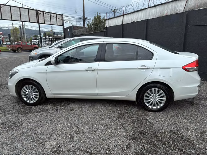 SUZUKI CIAZ GL 1.4 MT 2020 | ÚNICO DUEÑO - Imagen 9