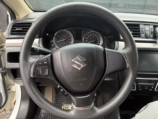 SUZUKI CIAZ GL 1.4 MT 2020 | ÚNICO DUEÑO - Imagen 11