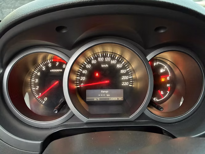 SUZUKI GRAND VITARA GLX SPORT 4X4 2.4 — 2016 - Imagen 9