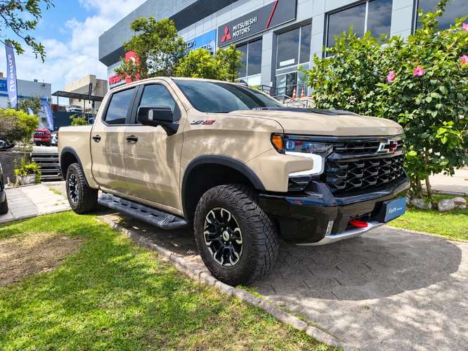 Chevrolet Silverado 6.2 ZR2 AT 4X4 2023 - Imagen 3