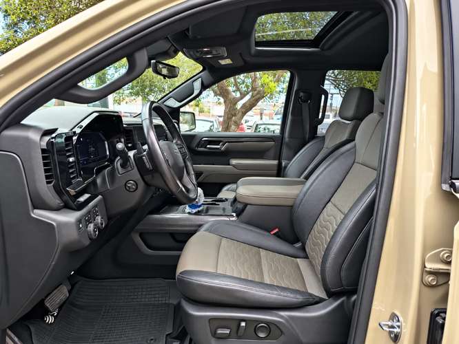 Chevrolet Silverado 6.2 ZR2 AT 4X4 2023 - Imagen 11