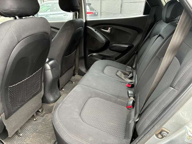 HYUNDAI NEW TUCSON GL CRDI 2.0 — 2014 - Imagen 12