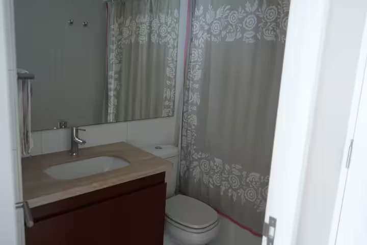 ARRIENDO AÑO CORRIDO 2D 2B HERMOSA VISTA AL MAR - Imagen 10