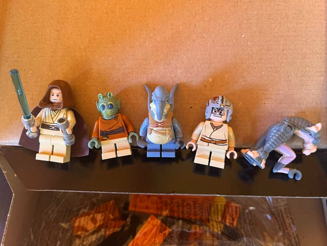 **EN VENTA: LEGO STAR WARS 7962 – ANAKIN’S AND SEBULBA’S PODRACERS**