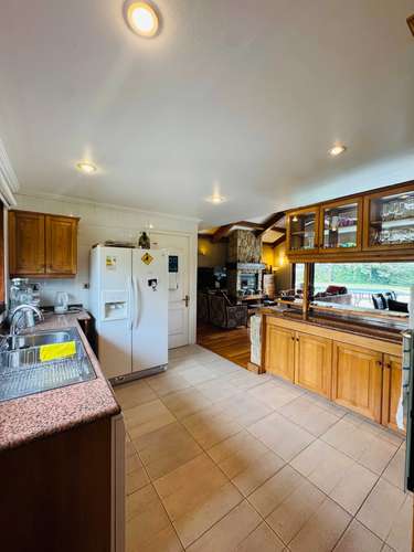 Moderna Casa con Excelente Conectividad (186126) - Imagen 3