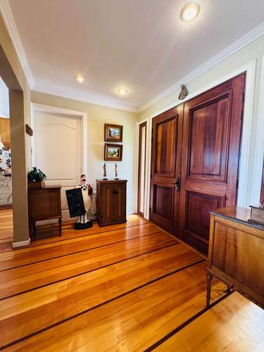 Moderna Casa con Excelente Conectividad (186126) - Imagen 4
