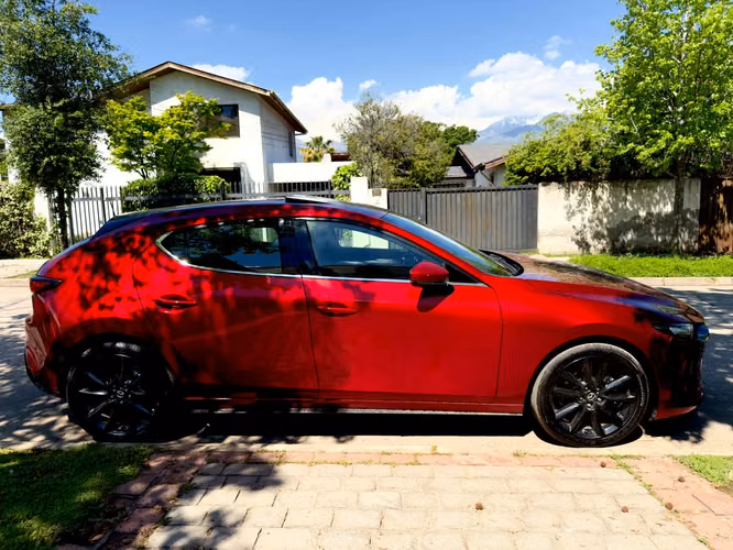 Mazda 3 Versión GTX Top de Linea 2023