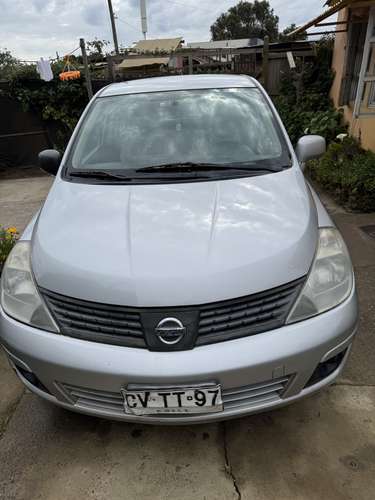 Vendo Nissan tiida 2011  por cambio de vehículo