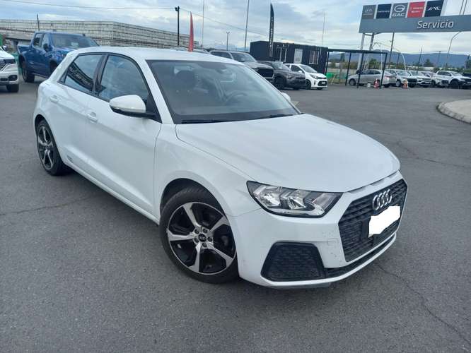 AUDI A1 1.0 SPORTBACK 30 TFSI AT