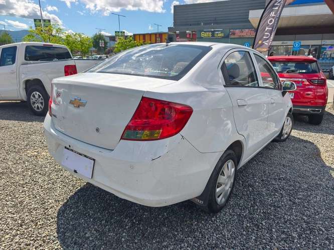 CHEVROLET SAIL 2015 - Imagen 3