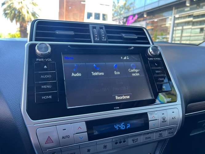 TOYOTA LAND CRUISER PRADO 4X4 4.0 AT LIMITED 6441 - 2019 | 4989