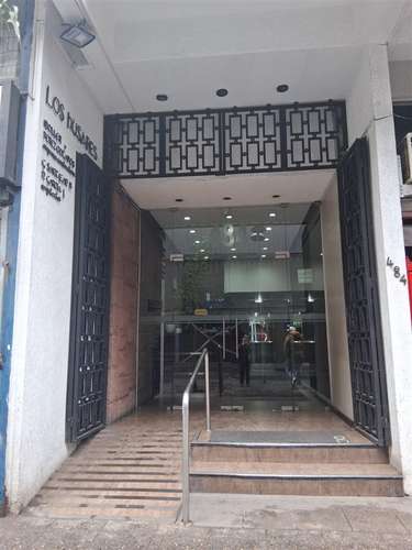 Oficina en arriendo en Santiago - Imagen 9