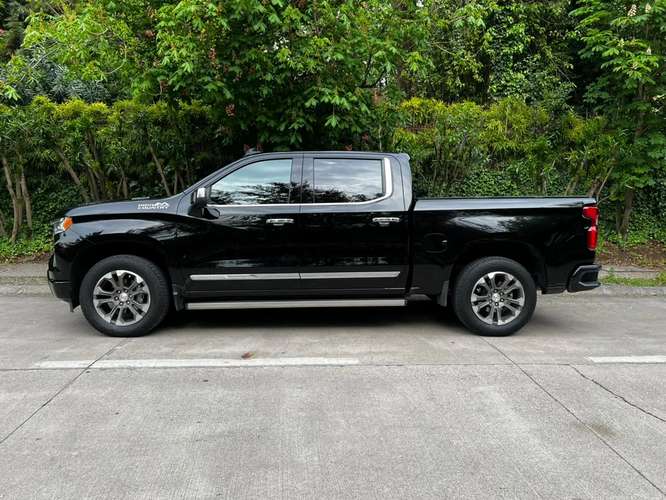 Chevrolet Silverado High Country 3.0L Diésel AT 4x4 año 2025 - Imagen 12
