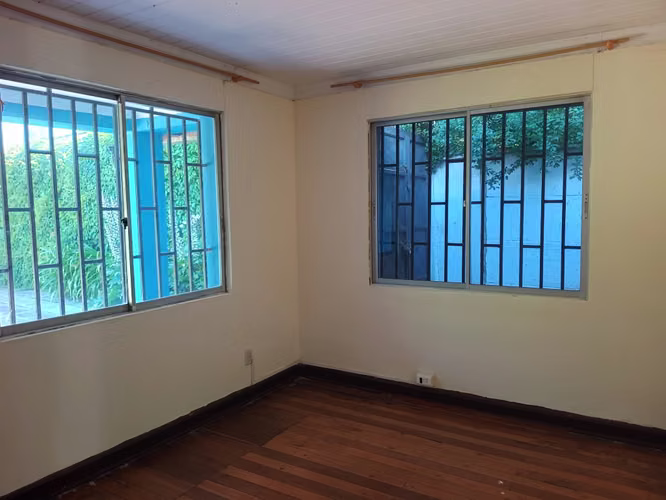 Gran Casa de 900 m² Terreno en Talca - Ideal Hogar o Comercial - Imagen 6
