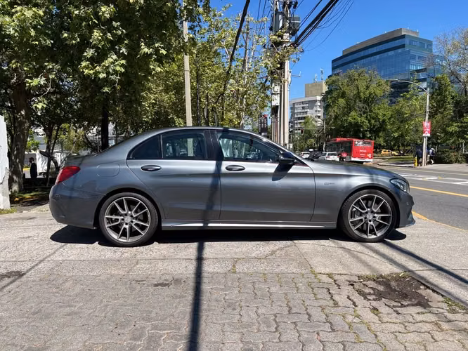 MERCEDES-BENZ C 43 AMG 2018 - Imagen 4