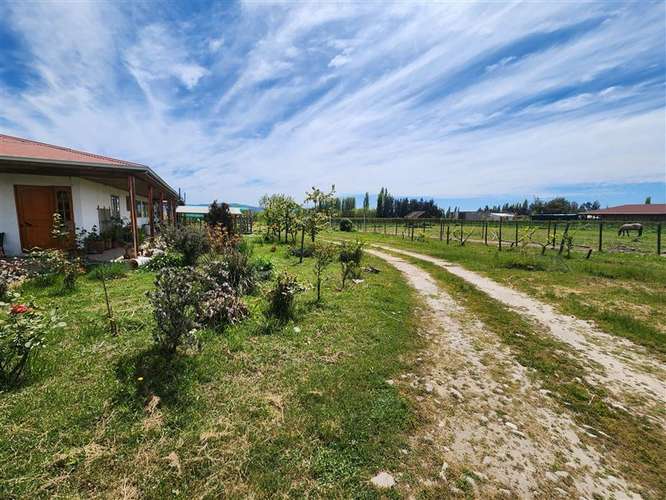 Casa en arriendo 2 dorm. 2 baños en Molina