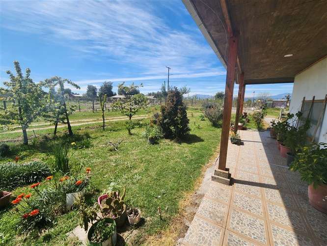 Casa en arriendo 2 dorm. 2 baños en Molina