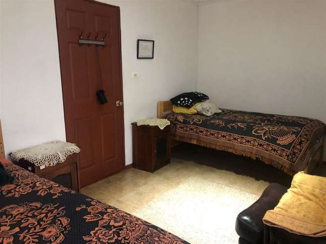 Casa en arriendo 2 dorm. 2 baños en Molina