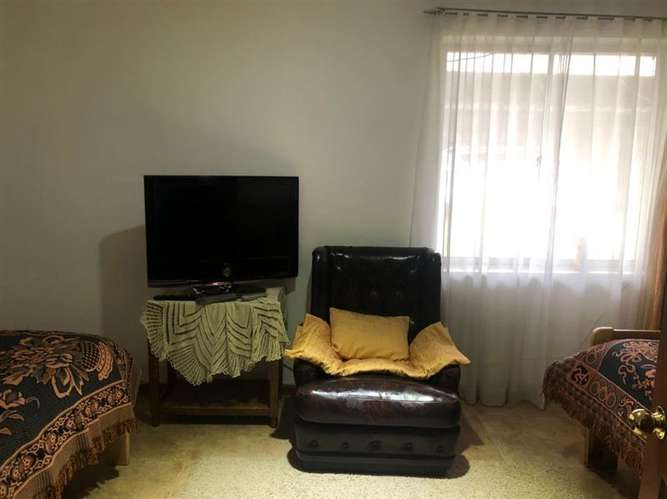 Casa en arriendo 2 dorm. 2 baños en Molina