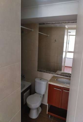 ARRIENDO DEPARTAMENTO 1D1B - METRO MONEDA - Imagen 7