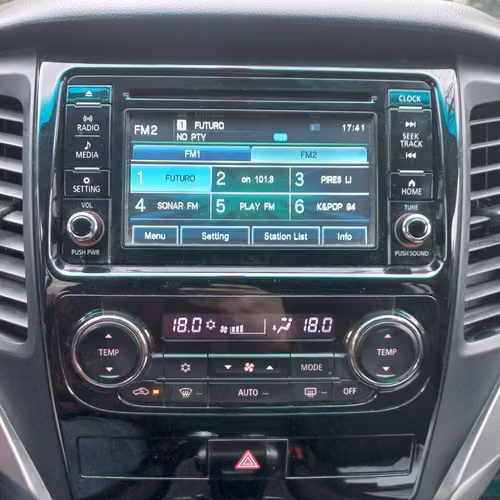 MITSUBISHI MONTERO SPORT AT AÑO 2019 FULL EQUIPO - Imagen 17