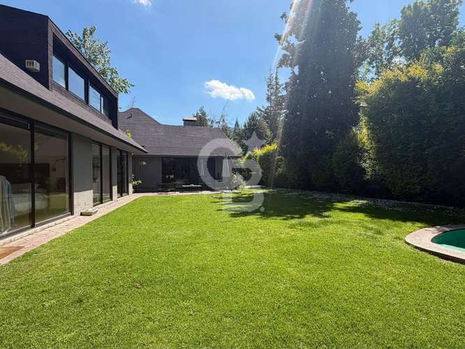Excelente Casa Jardin La Dehesa - Imagen 2