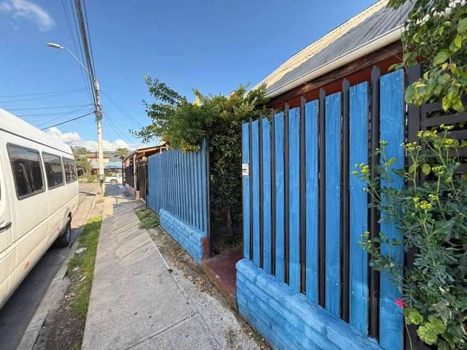Se Vende Casa 2 Pisos, Calle El Dorado, Rengo (33665)