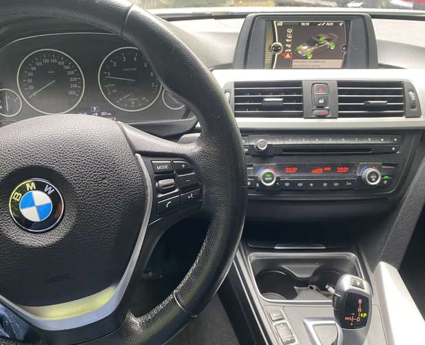 UNICO DUEÑO VENDE BMW 320i 2012