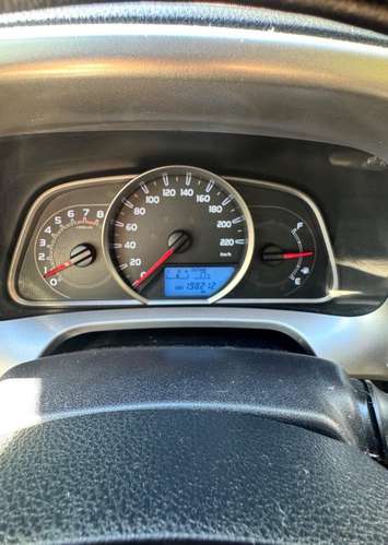 Toyota Rav4 2014 vendo o permuto por auto de menor valor - Imagen 4