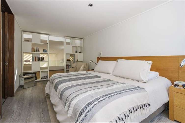 Departamento en venta de 3 dorm. en Colina
